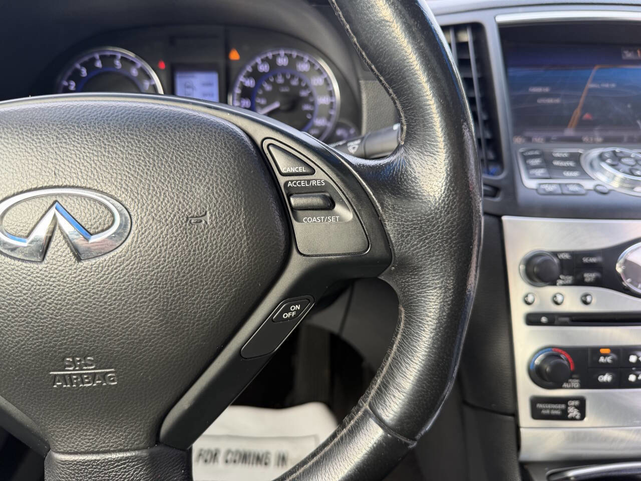 Used 2013 INFINITI G37 x Coupe w/ Premium Pkg image 19