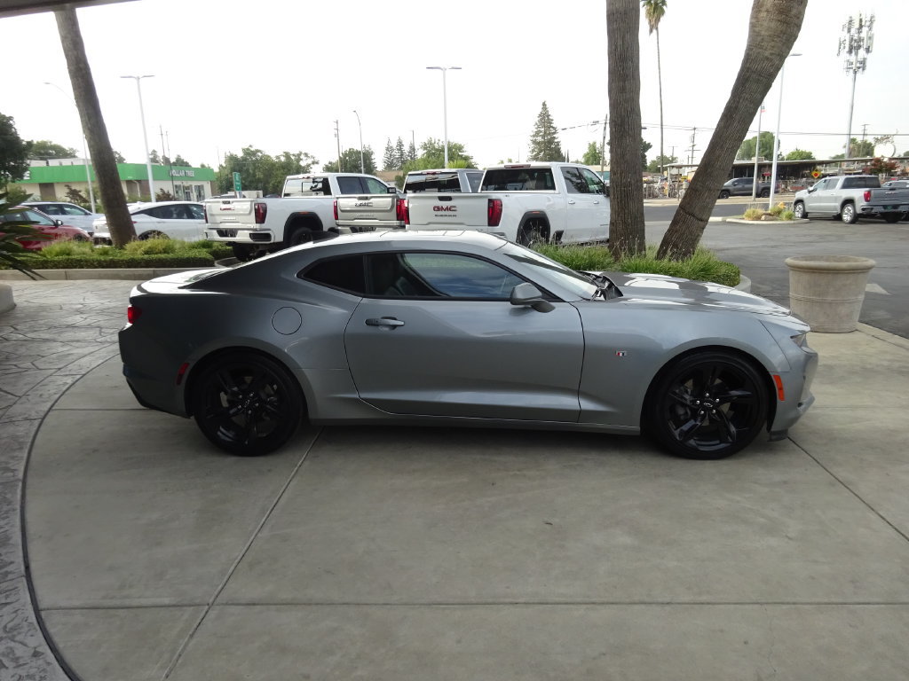 Certified 2024 Chevrolet Camaro LT w/ Technology Package RWD image 9