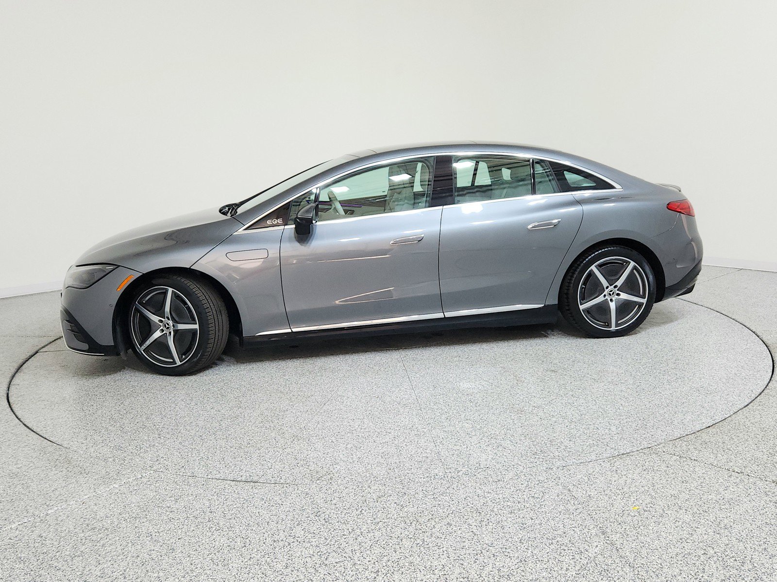 Certified 2024 Mercedes-Benz EQE 350+ 4MATIC Sedan image 2