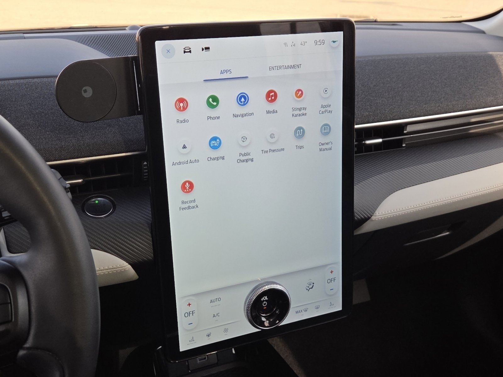 Used 2022 Ford Mustang Mach-E Premium image 30