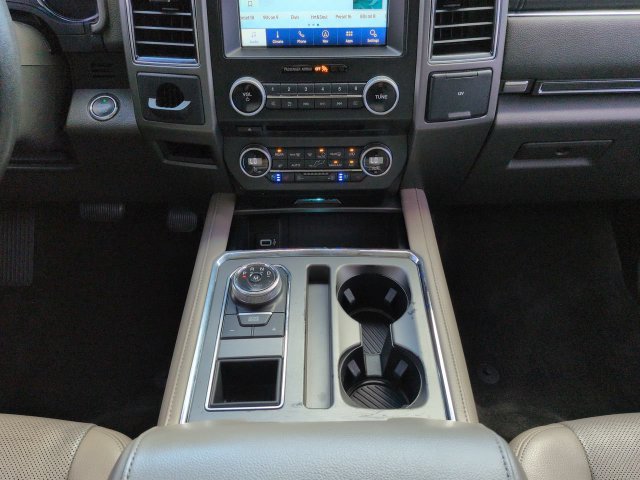 Used 2018 Ford Expedition Max XLT w/ Equipment Group 202A RWD image 21