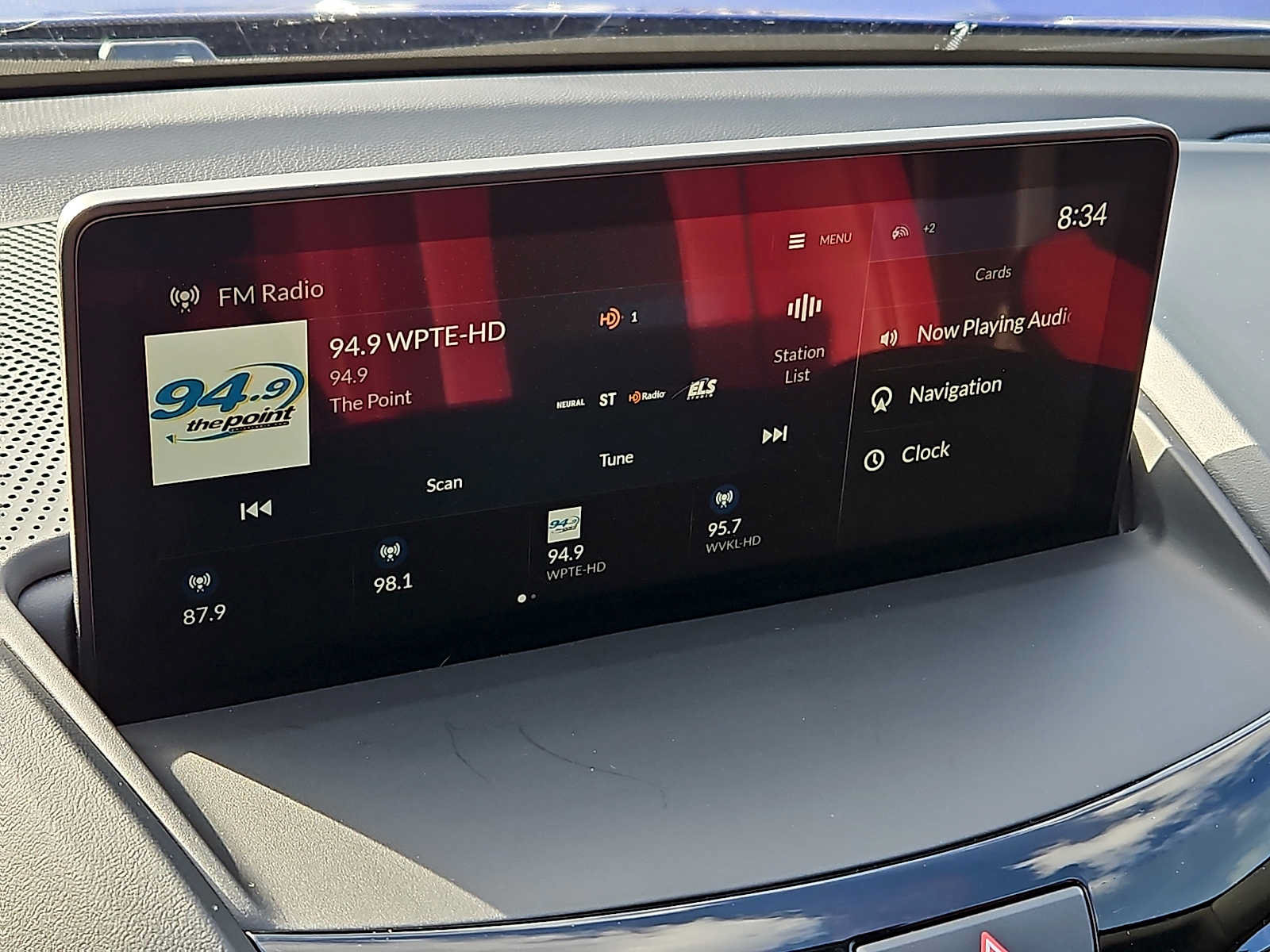 Certified 2025 Acura RDX w/ Advance Package AWD/4WD image 18