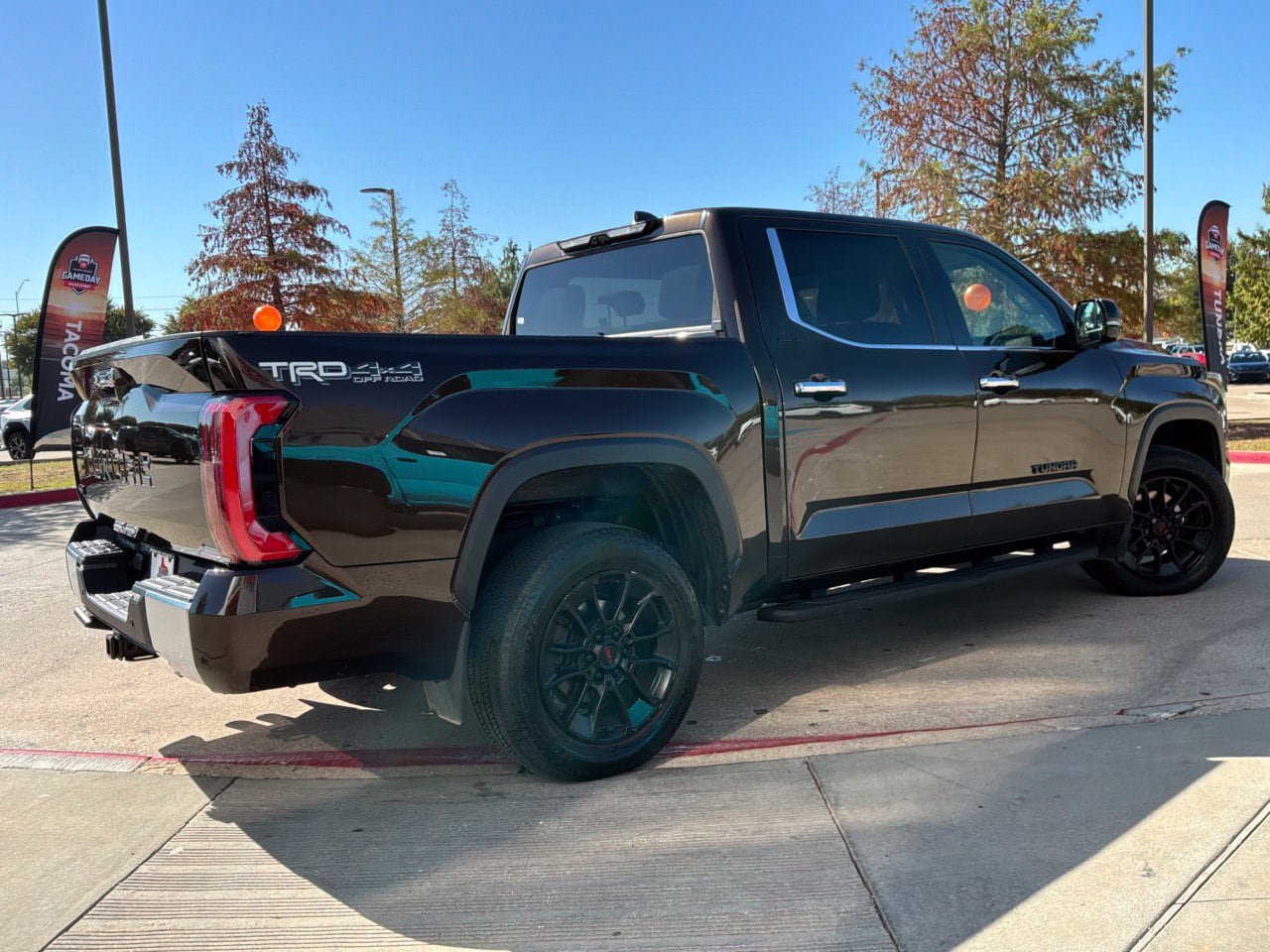 Used 2023 Toyota Tundra Limited w/ TRD Off-Road Package AWD/4WD image 6