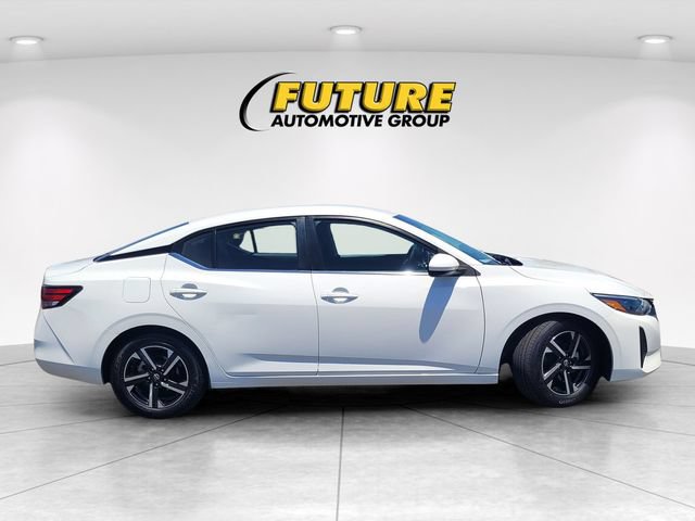 Certified 2024 Nissan Sentra SV FWD image 3