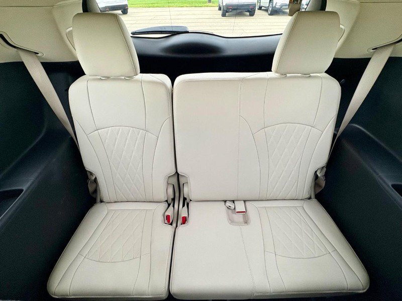 Used 2022 Buick Enclave Avenir w/ Avenir Technology Package AWD/4WD image 15