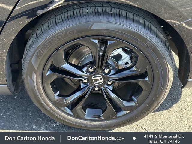 Used 2025 Honda Accord SE image 28