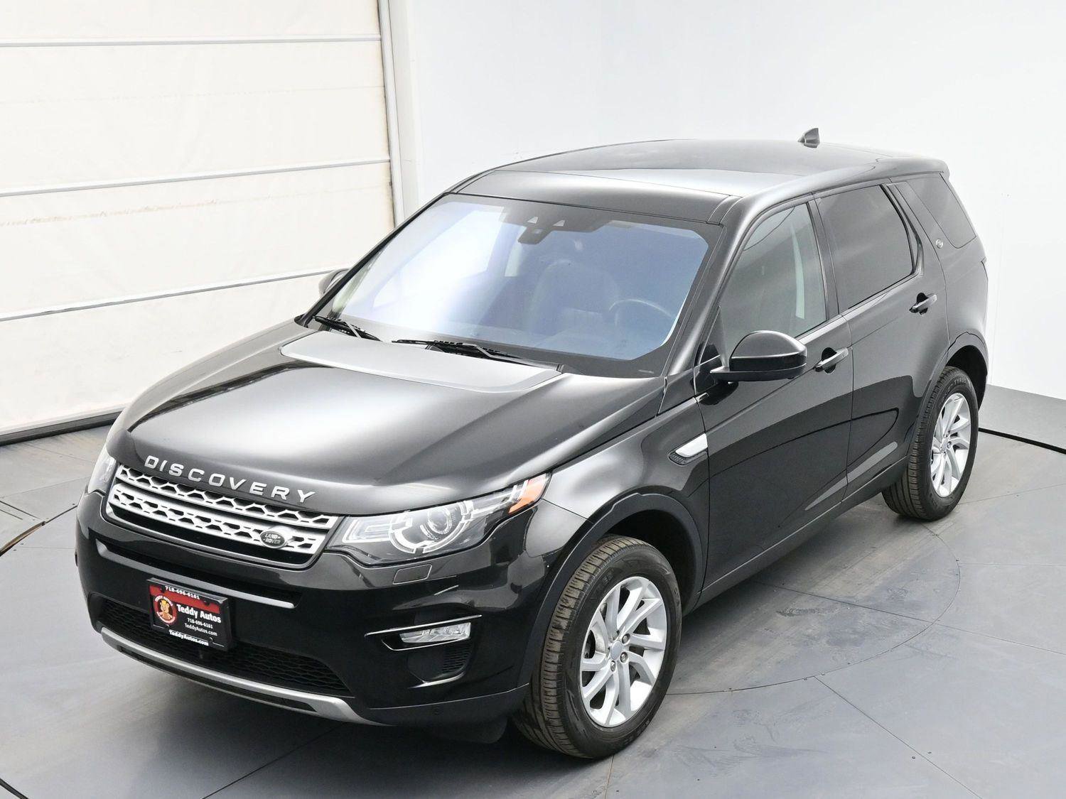Used 2017 Land Rover Discovery Sport HSE image 38