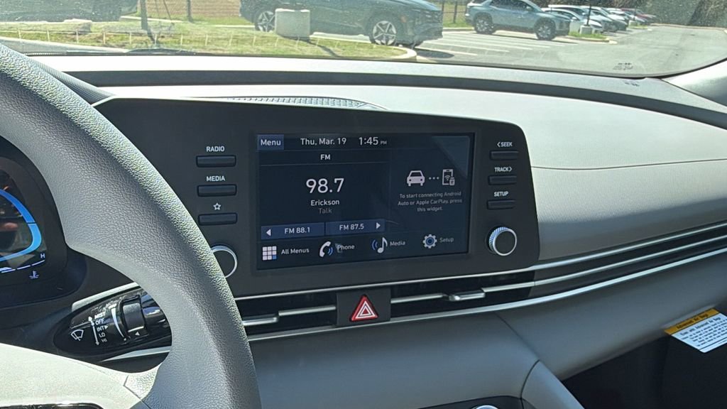 New 2026 Hyundai Elantra SE image 23