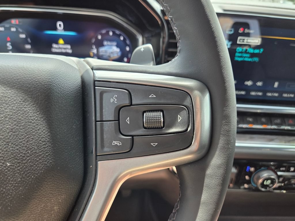 Used 2024 Chevrolet Silverado 1500 LTZ RWD image 32