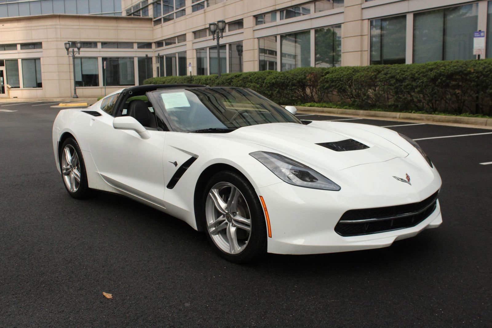Used 2017 Chevrolet Corvette Stingray Coupe w/ 1LT