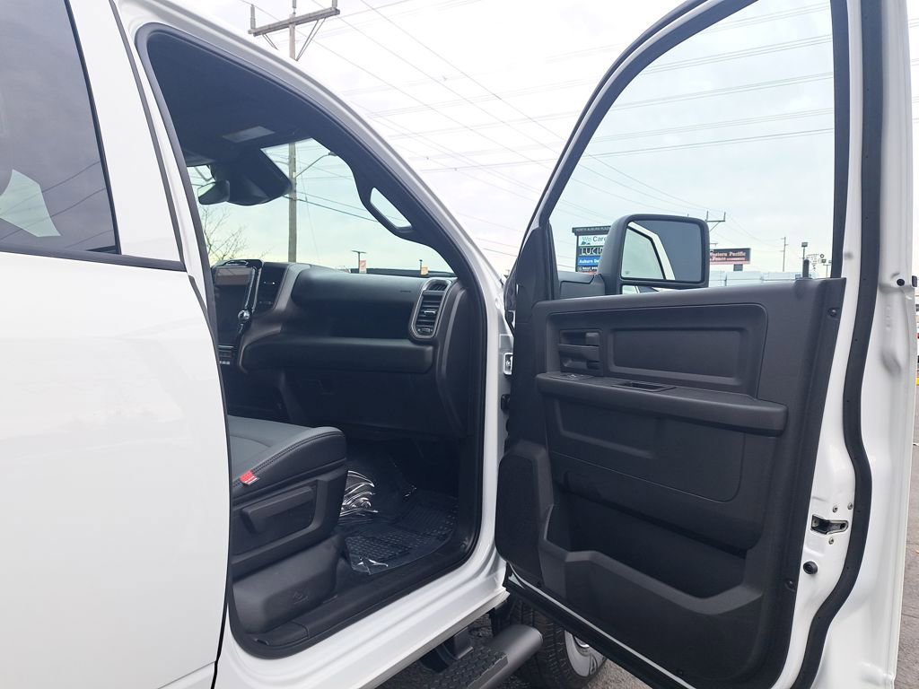 New 2026 RAM 2500 Tradesman image 16