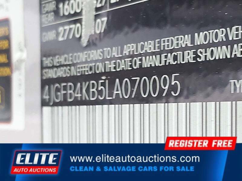 Used 2020 Mercedes-Benz GLE 350 4MATIC image 18