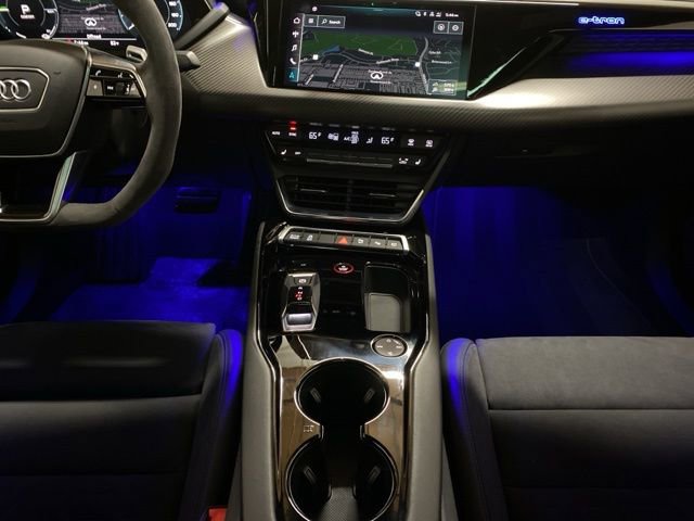 Used 2022 Audi e-tron GT Prestige w/ Prestige Package AWD/4WD image 15