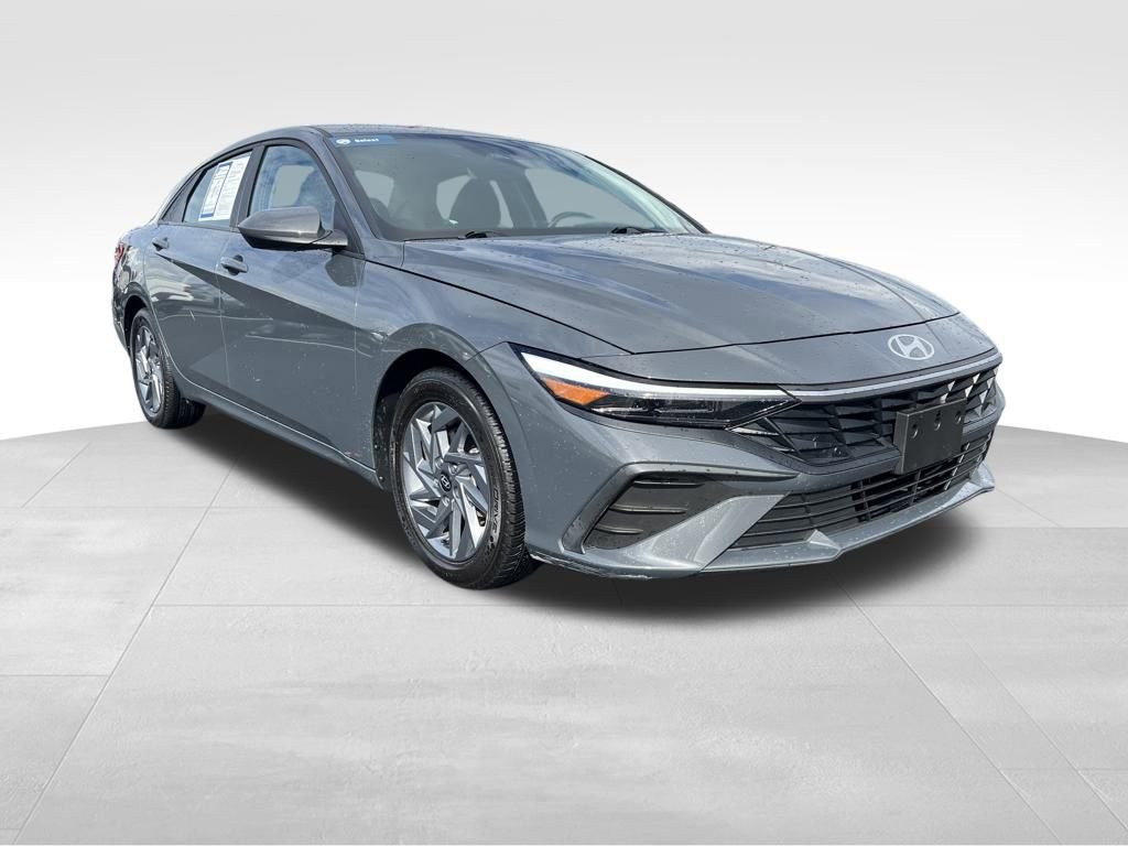 Used 2024 Hyundai Elantra SEL