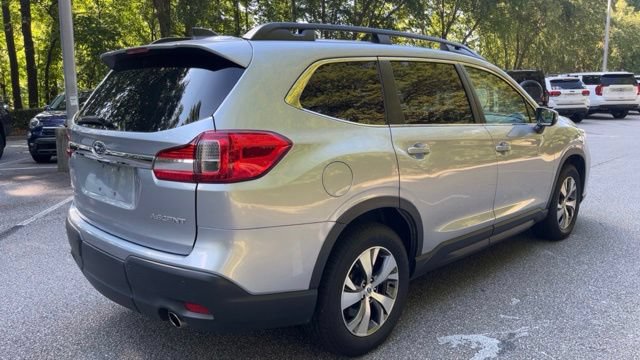 Used 2022 Subaru Ascent Premium w/ Convenience Package AWD/4WD image 9