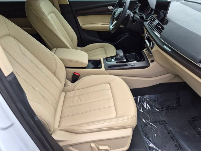 Certified 2023 Audi Q5 2.0T Premium w/ Convenience Package AWD/4WD image 20