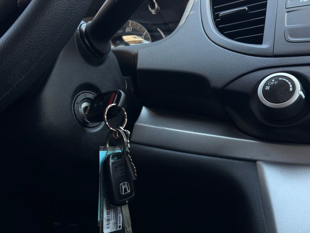 Used 2014 Honda CR-V LX image 26