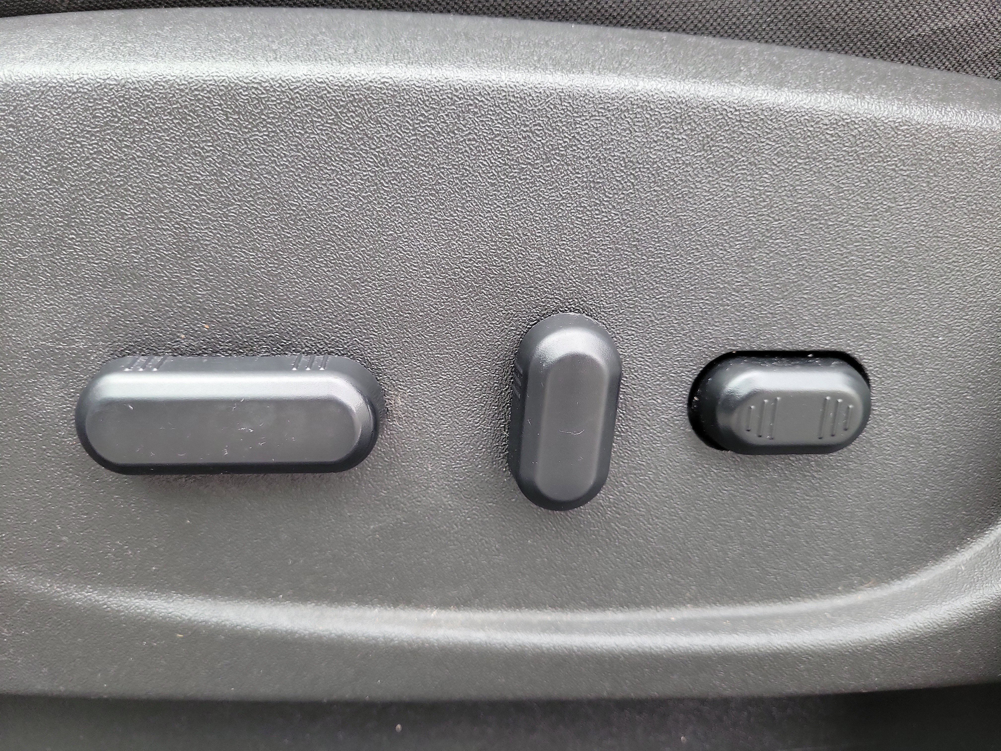 Used 2014 Ford Escape SE w/ Equipment Group 201A image 20