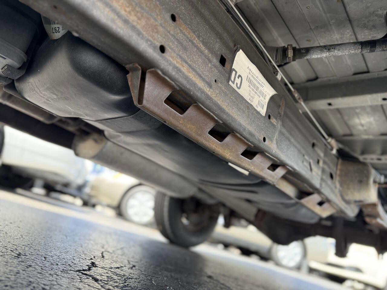 Used 2005 Chevrolet Express 2500 image 23