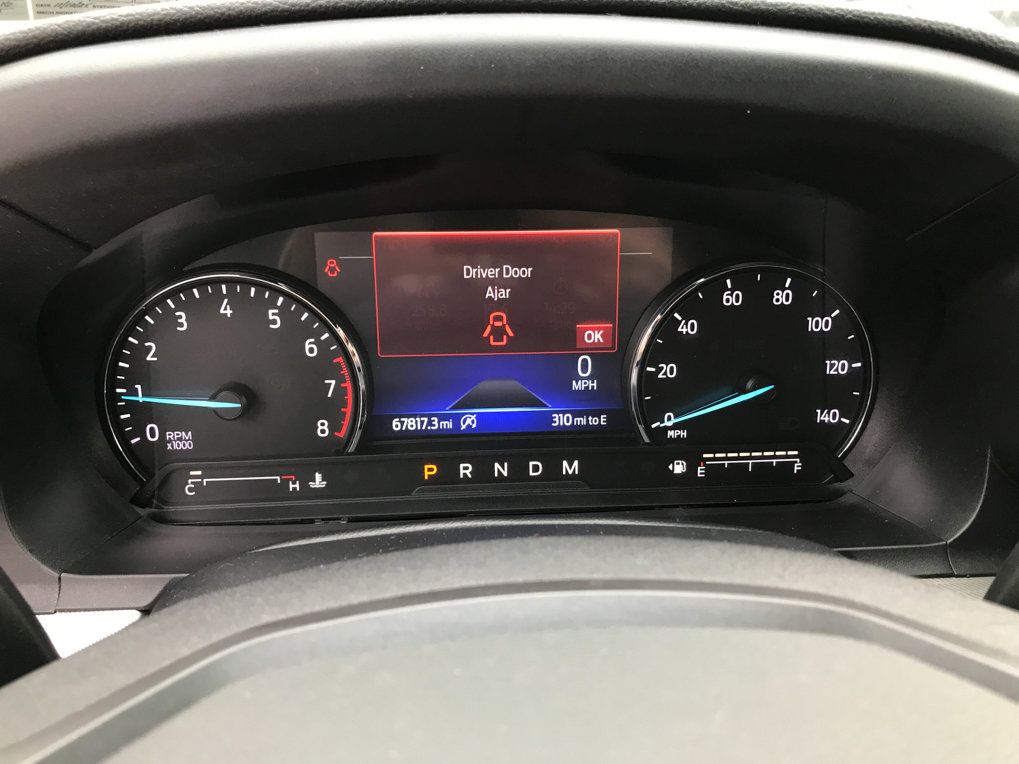 Used 2020 Ford Explorer XLT w/ Comfort Package image 16