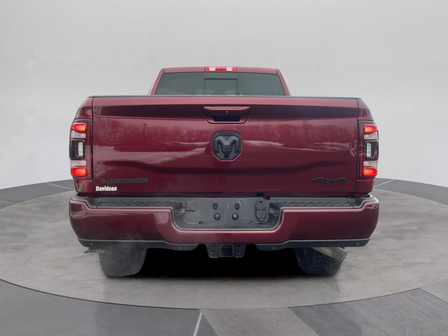 Used 2021 RAM 2500 Laramie w/ Night Edition AWD/4WD image 5
