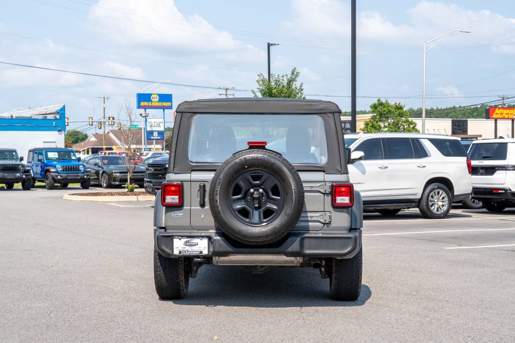 Used 2021 Jeep Wrangler Unlimited Sport AWD/4WD image 6
