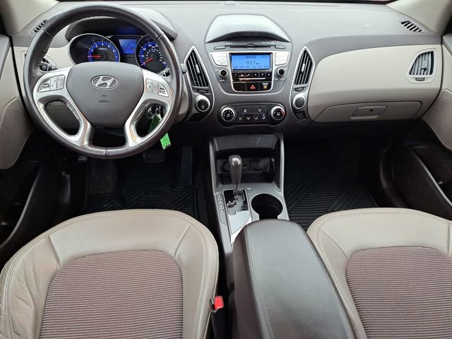 Used 2011 Hyundai Tucson GLS image 19