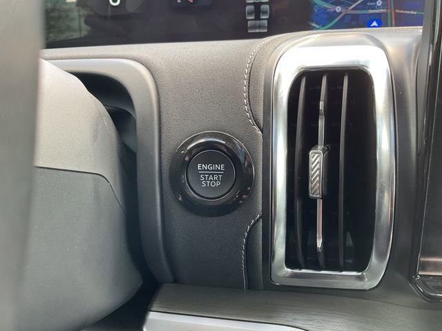 Used 2025 Ford Expedition Max Platinum image 35