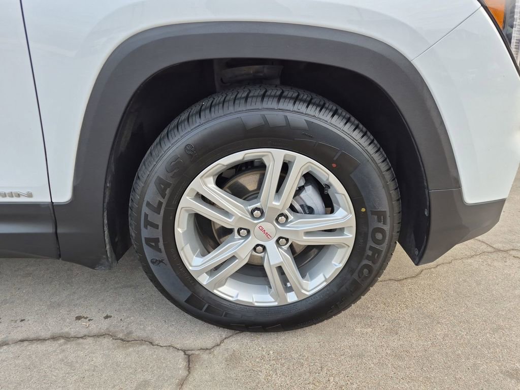 Certified 2024 GMC Terrain SLE image 10