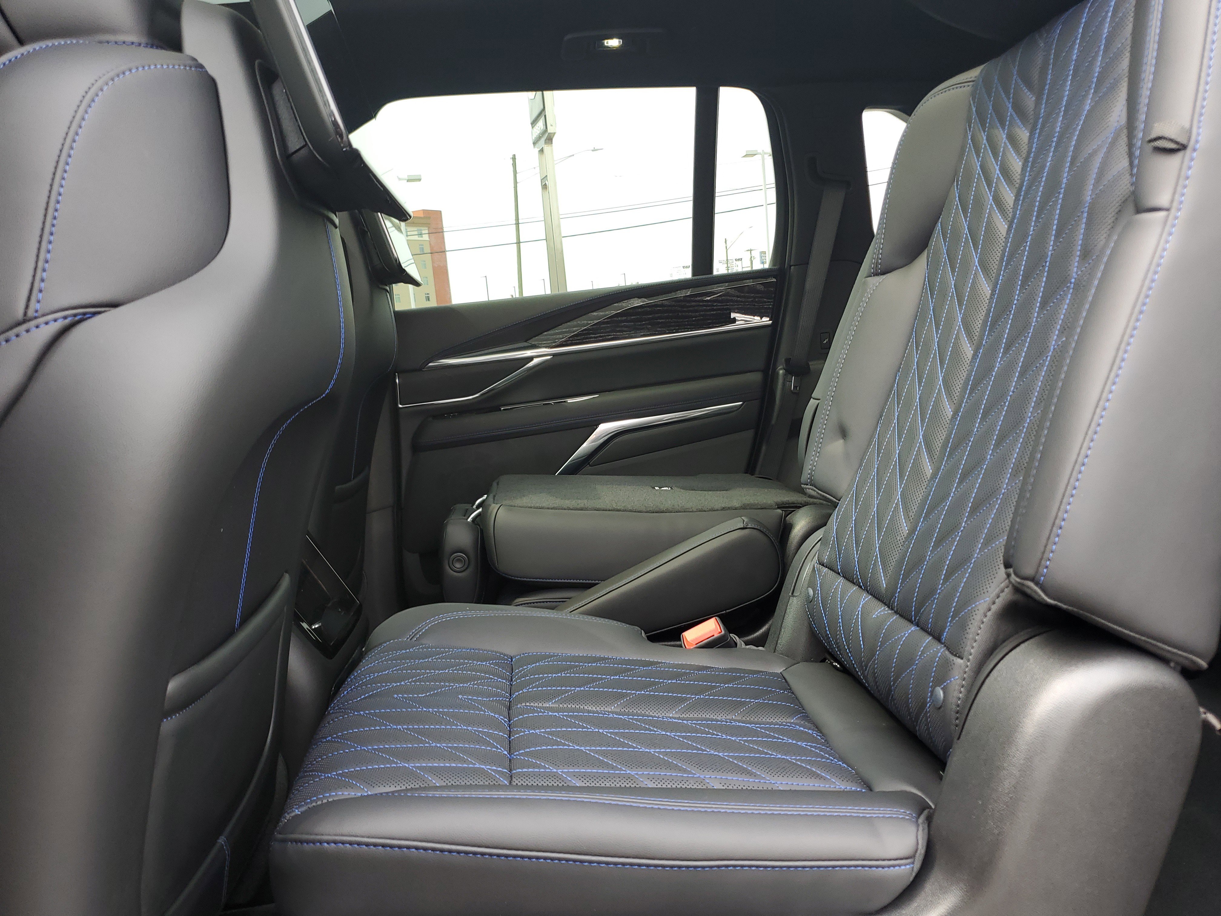 New 2025 Cadillac Escalade IQ Sport 1 w/ Smart Trailering package image 10