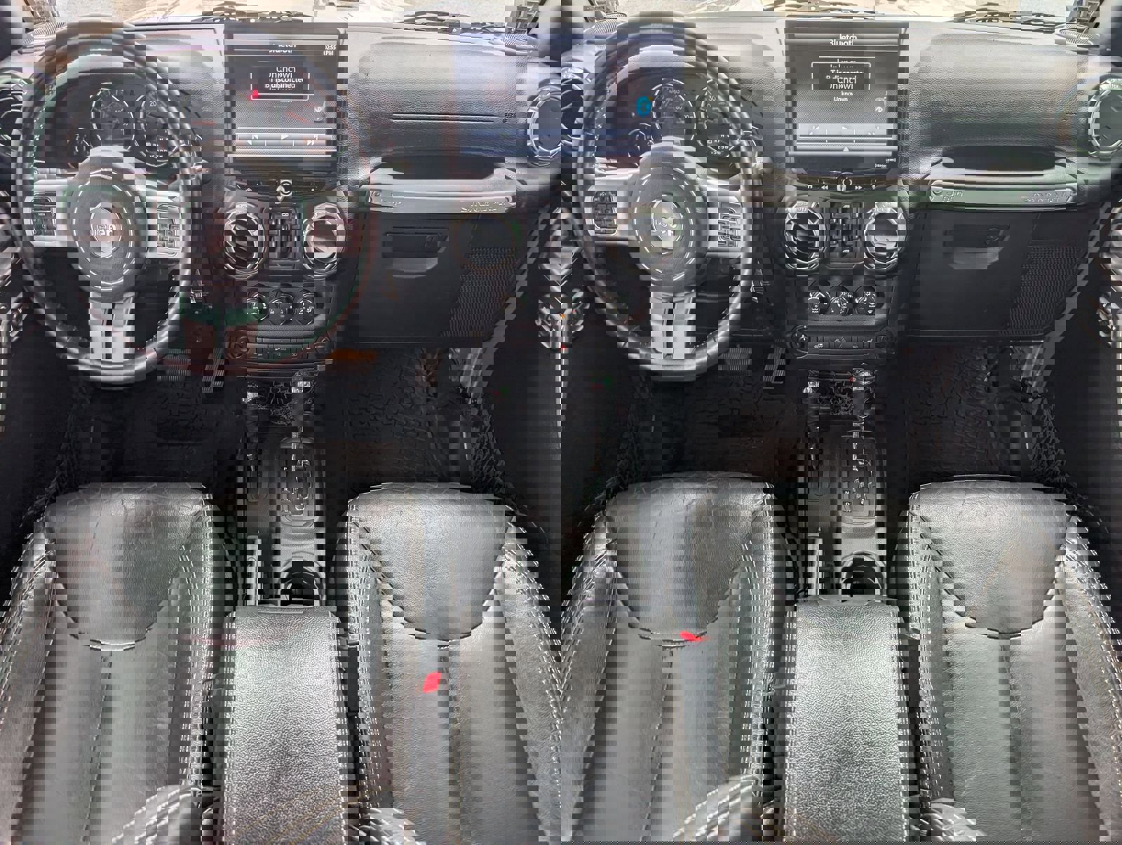 Used 2015 Jeep Wrangler Unlimited Rubicon image 5