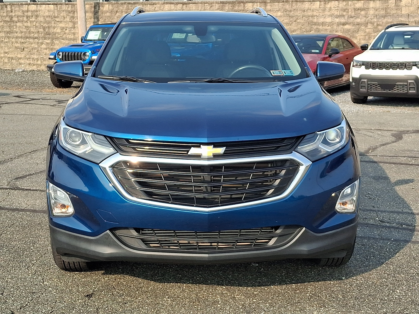 Used 2019 Chevrolet Equinox LT AWD/4WD image 2