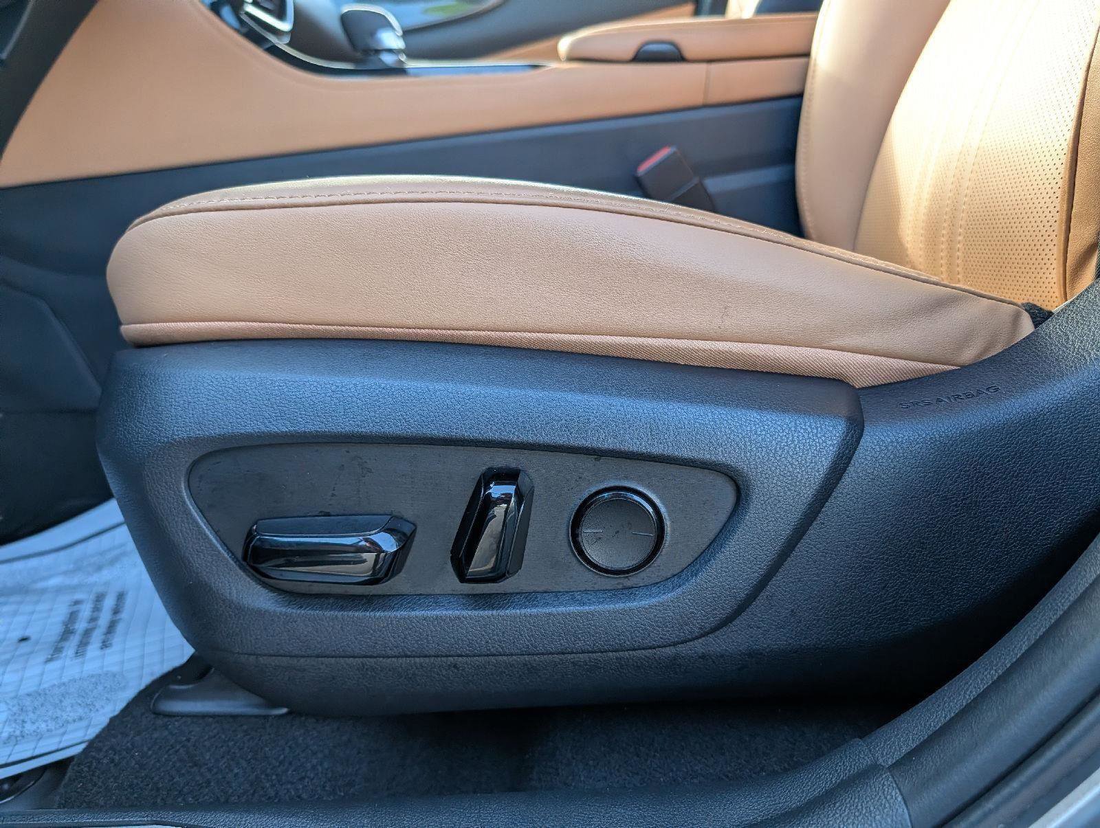 Used 2023 Lexus NX 350h AWD image 10