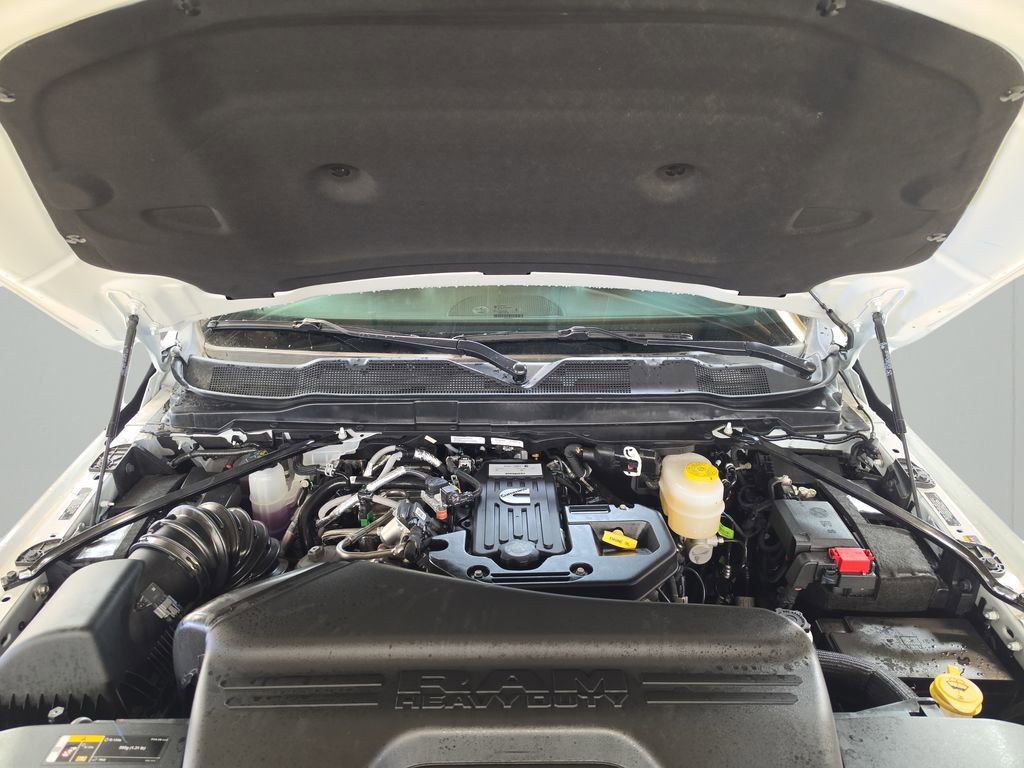 New 2026 RAM 2500 Tradesman AWD/4WD image 9