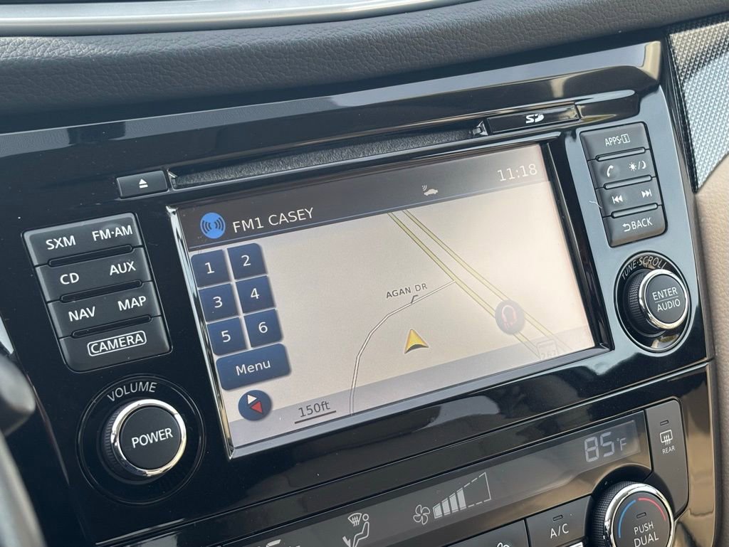 Used 2016 Nissan Rogue SL w/ SL Premium Package image 29