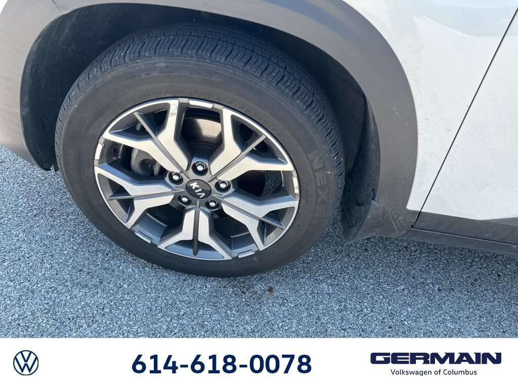 Used 2021 Kia Seltos EX AWD/4WD image 18
