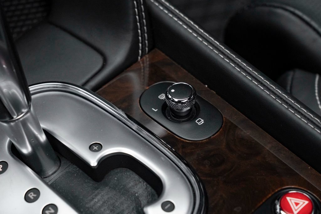 Used 2014 Bentley Flying Spur W12 AWD/4WD image 35