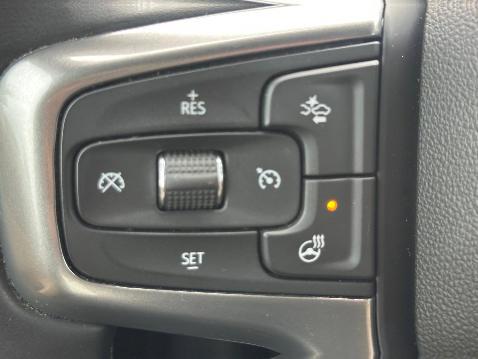 Used 2023 Chevrolet Tahoe Premier w/ Premium Package 2 AWD/4WD image 27