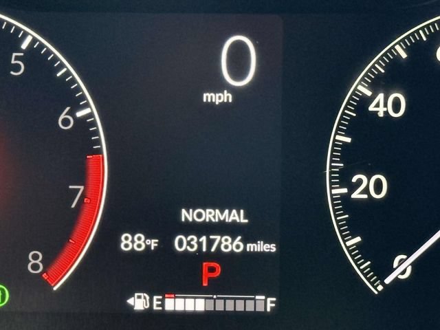 Used 2023 Honda Pilot Touring image 25