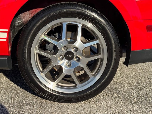 Used 2007 Ford Mustang Shelby GT500 RWD image 10