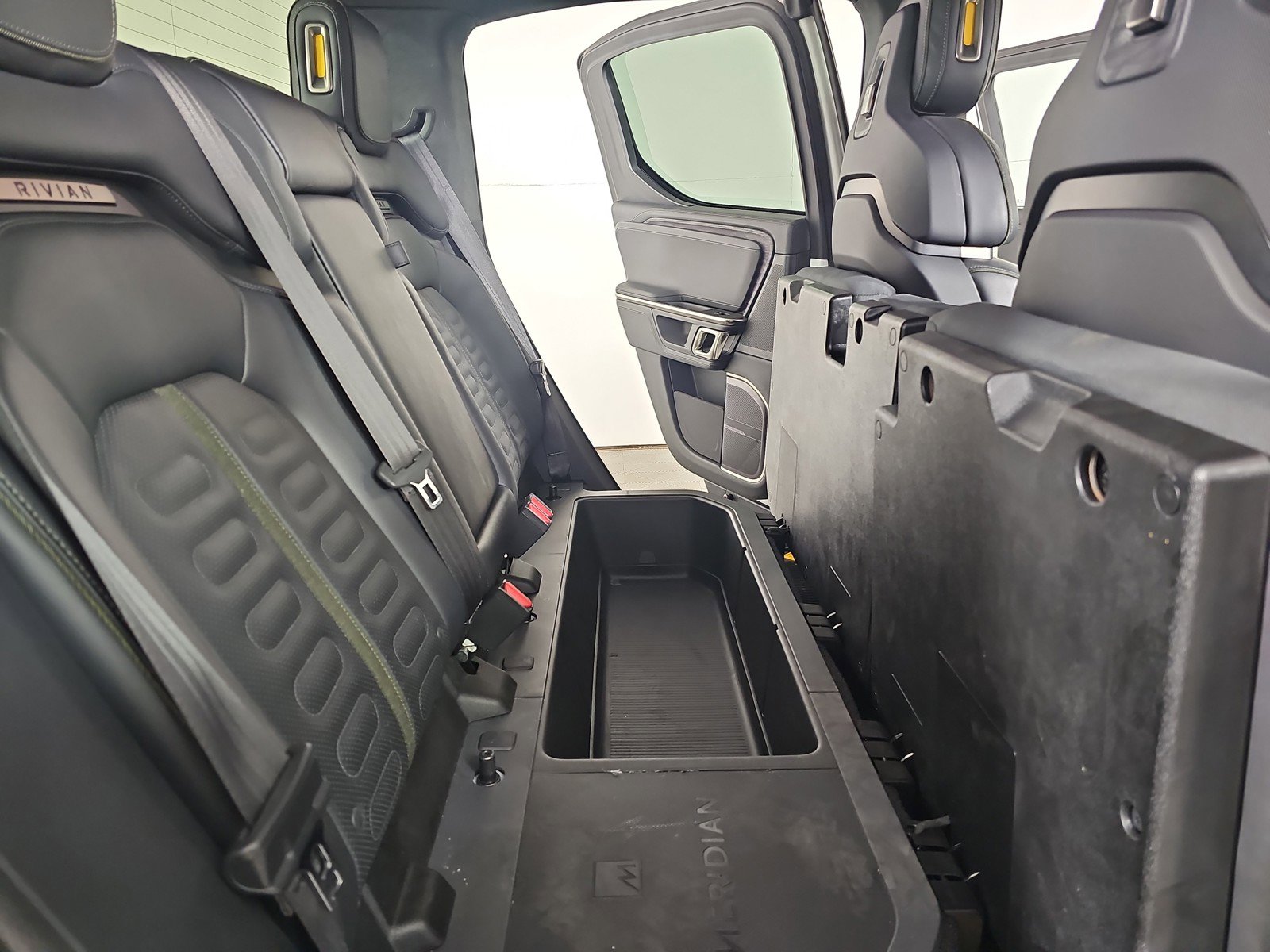 Used 2022 Rivian R1T Launch Edition image 24