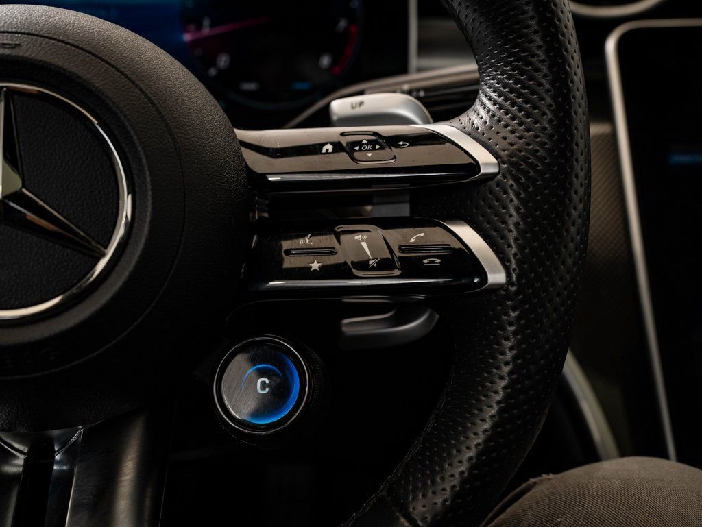 Certified 2024 Mercedes-Benz C 43 AMG 4MATIC Sedan image 31