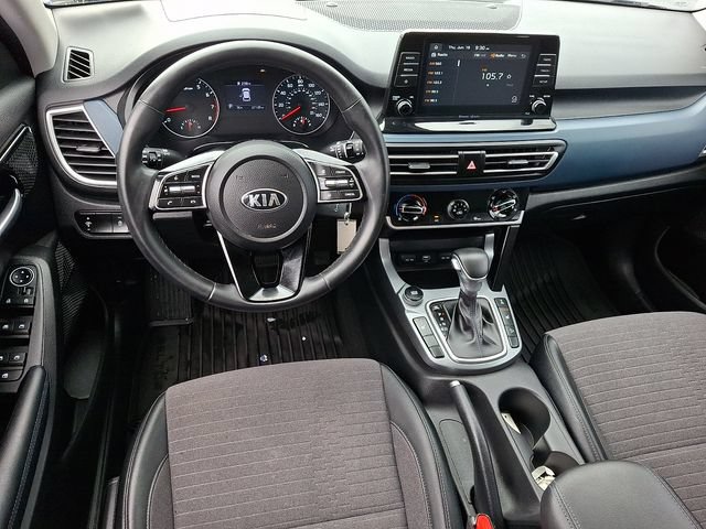 Used 2021 Kia Seltos S AWD/4WD image 2