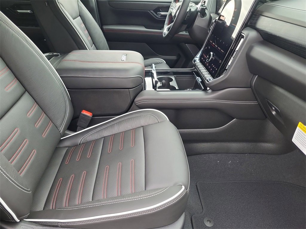 New 2026 GMC Yukon AT4 Ultimate image 10