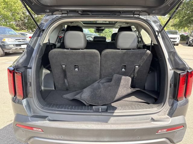 Used 2023 Kia Sorento S w/ Panoramic Sunroof Package AWD/4WD image 12