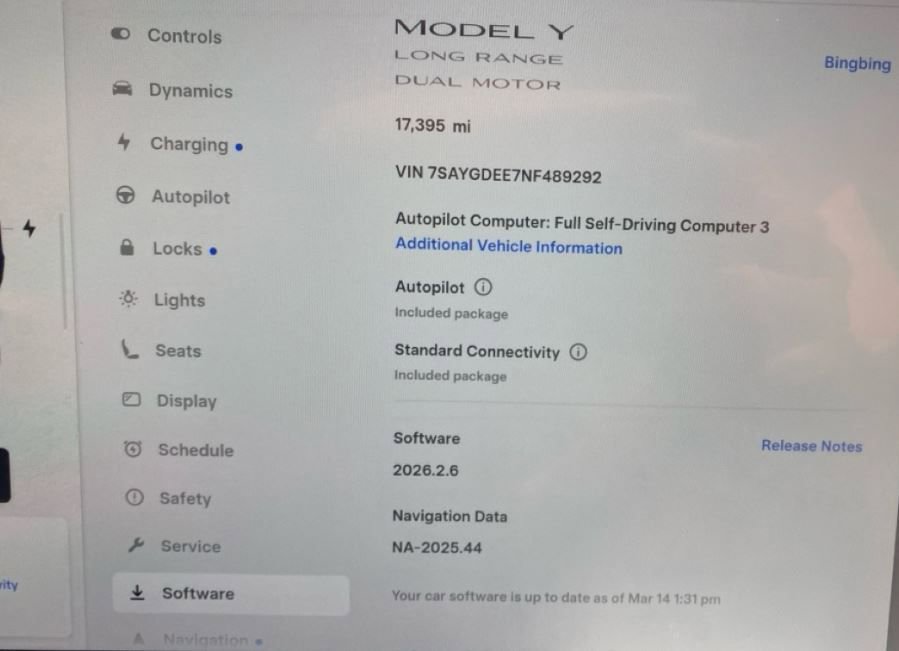 Used 2022 Tesla Model Y Long Range image 3