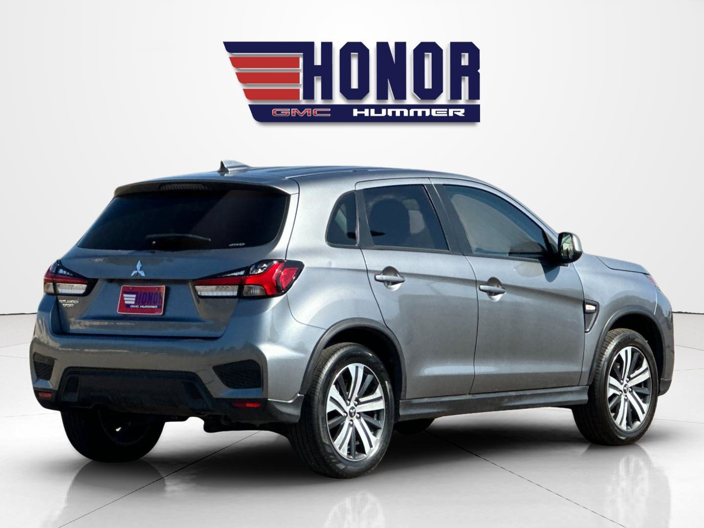 Used 2025 Mitsubishi Outlander Sport AWD image 4