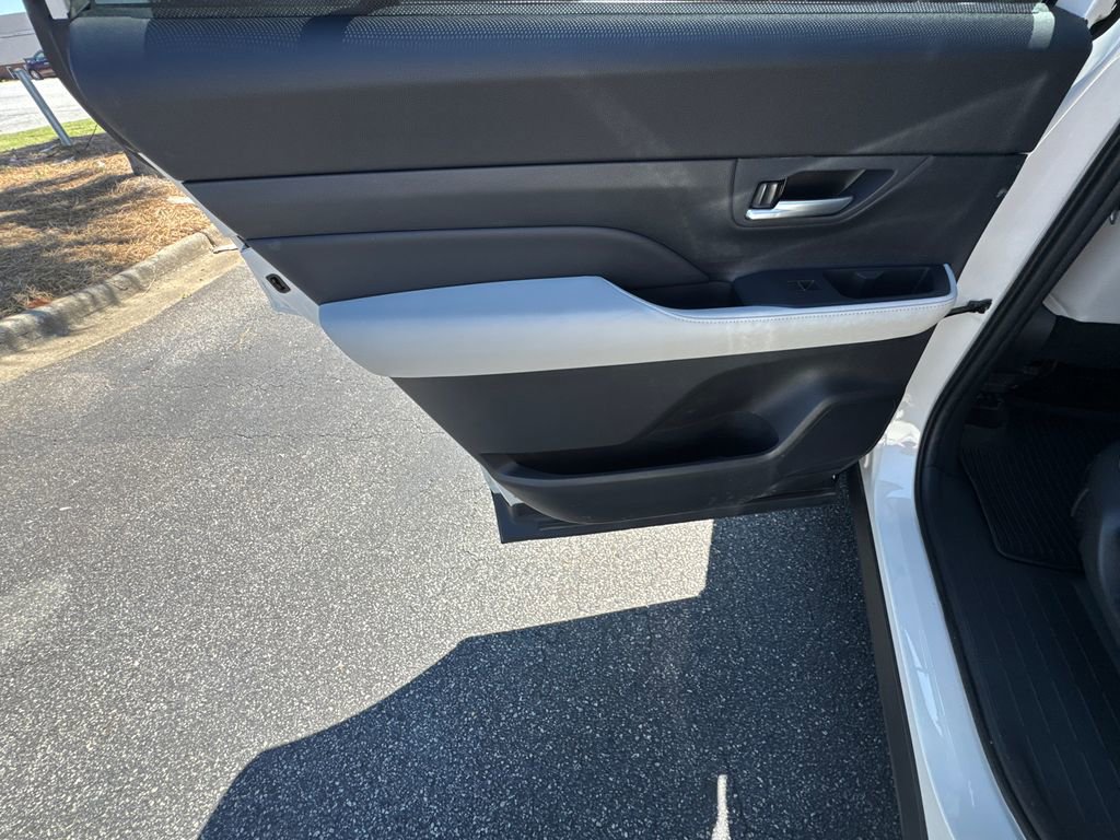 Used 2024 Toyota Grand Highlander Limited image 22