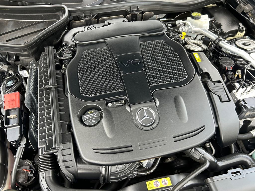 Used 2016 Mercedes-Benz SLK 350 image 29