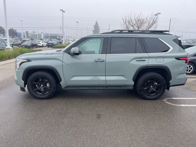 Used 2024 Toyota Sequoia SR5 image 8